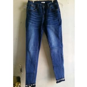 Jeans with tassel